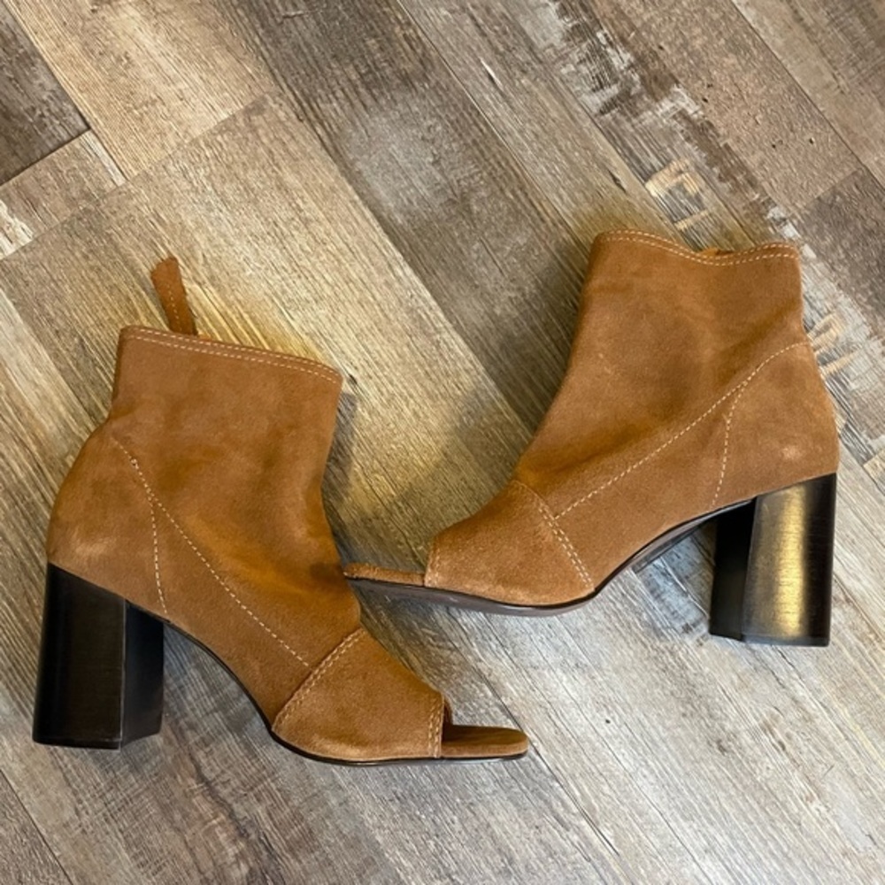 Matisse Lyon Tobacco Suede Open Toe Bootie, Size 7.5 - Picture 6 of 12